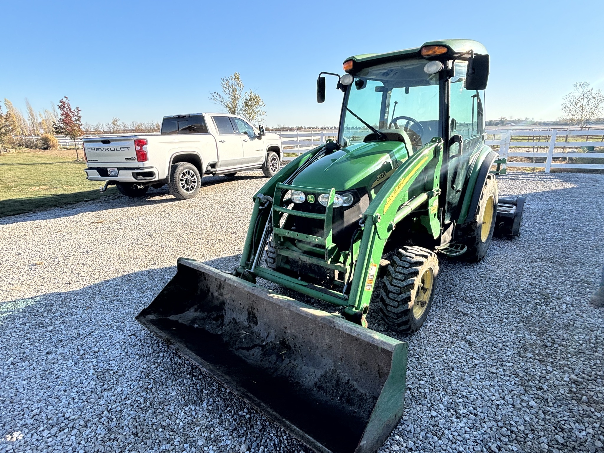 2009 John Deere 3520 Tractor