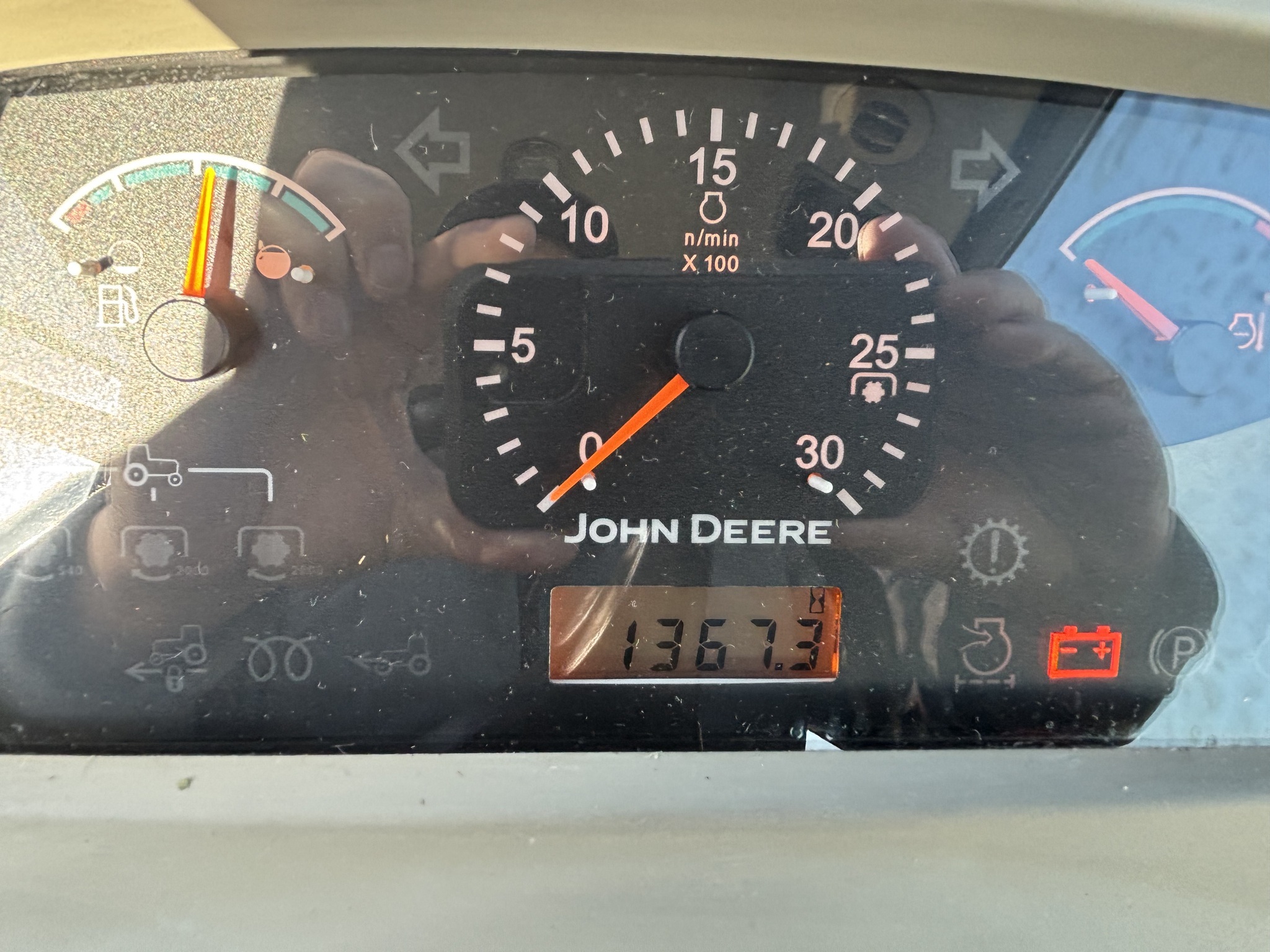 2009 John Deere 3520 Tractor