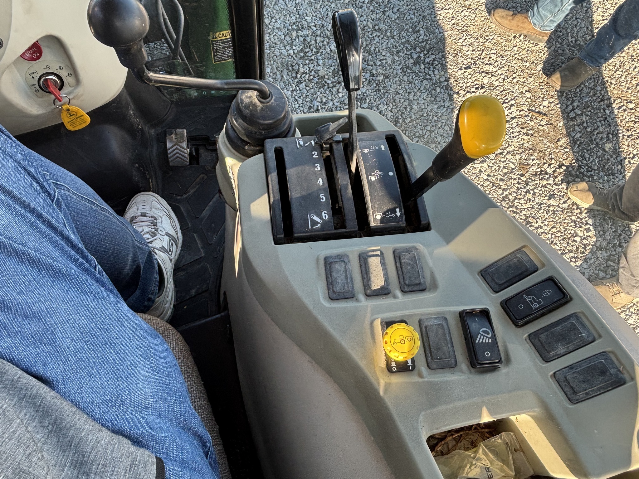 2009 John Deere 3520 Tractor