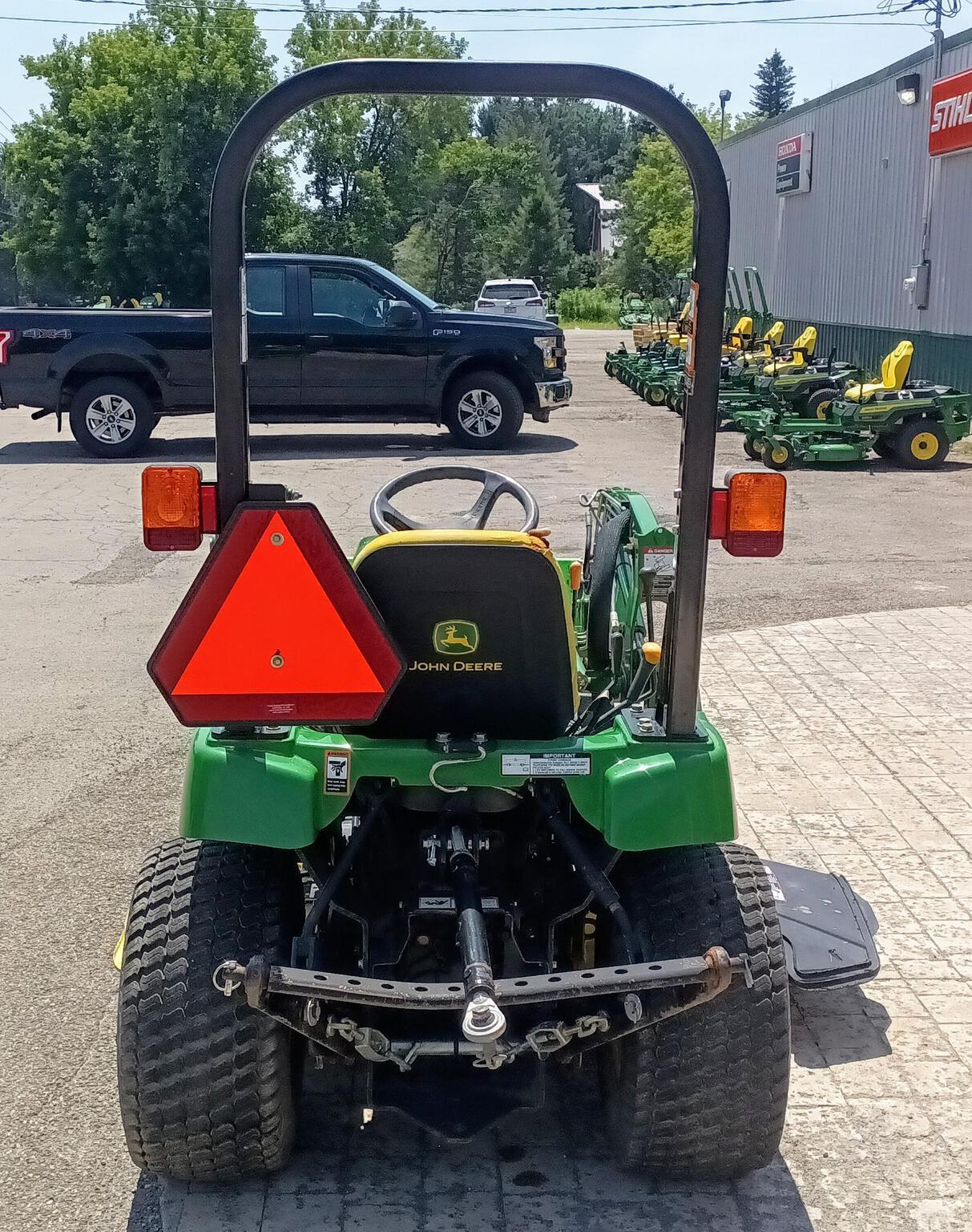 2007 John Deere 2305 Tractor