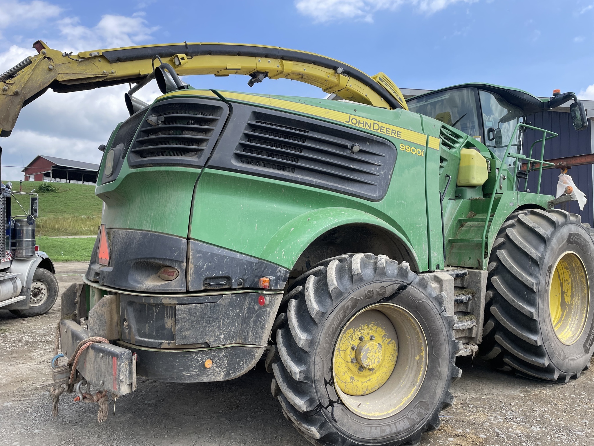 2023 John Deere 9900 Self-Propelled Forage Harvester