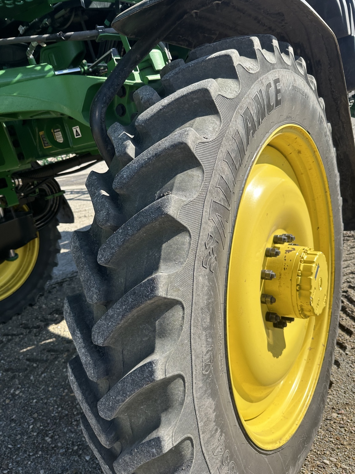 2021 John Deere R4044 Self-Propelled Sprayer