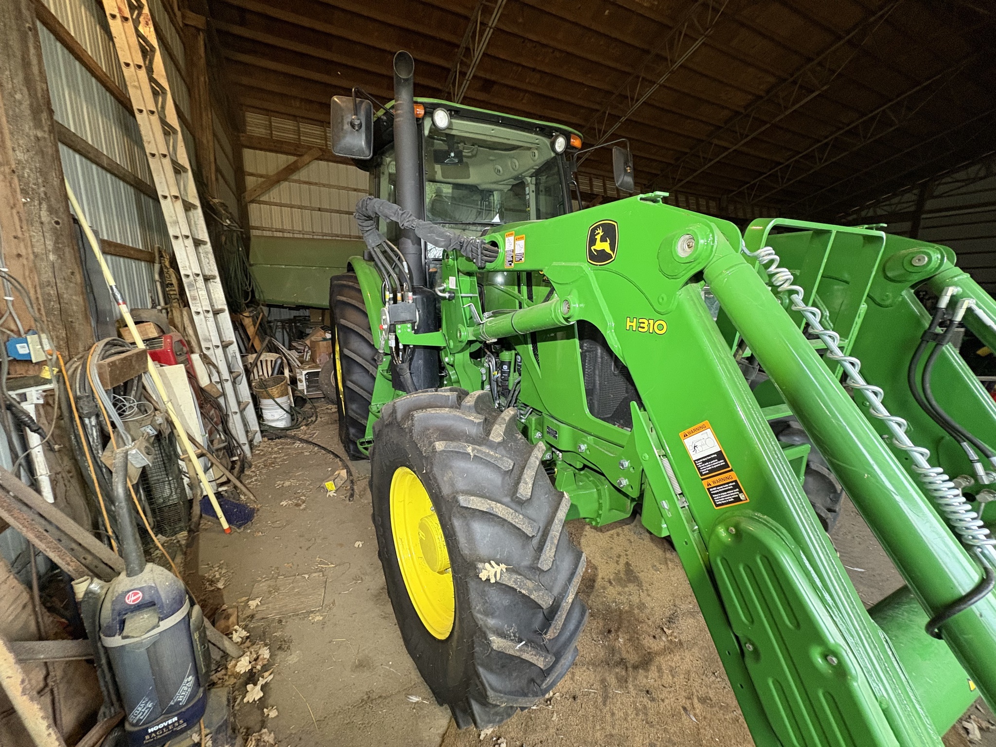 2020 John Deere 6135E Tractor