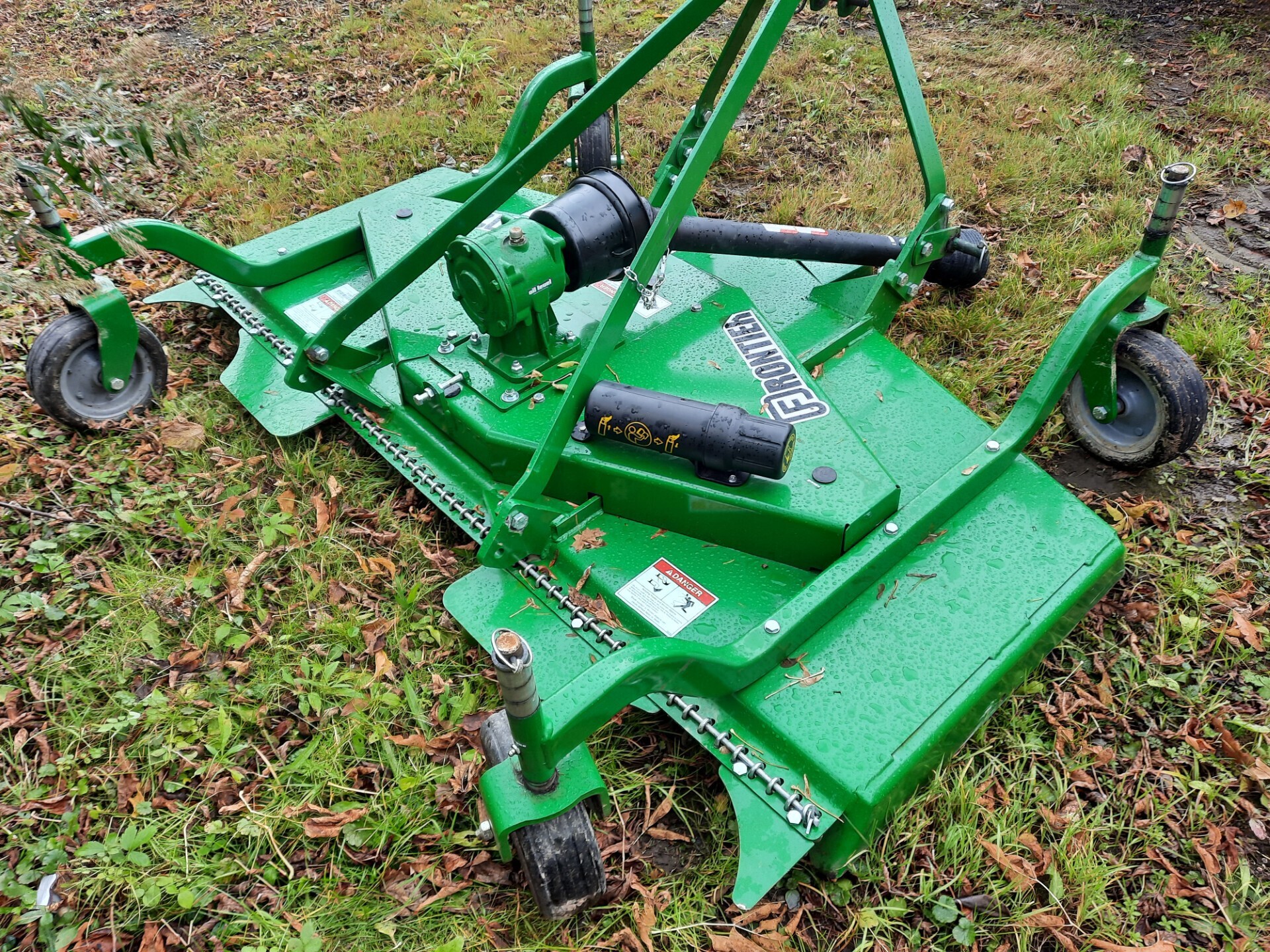 2022 John Deere 3025D Tractor