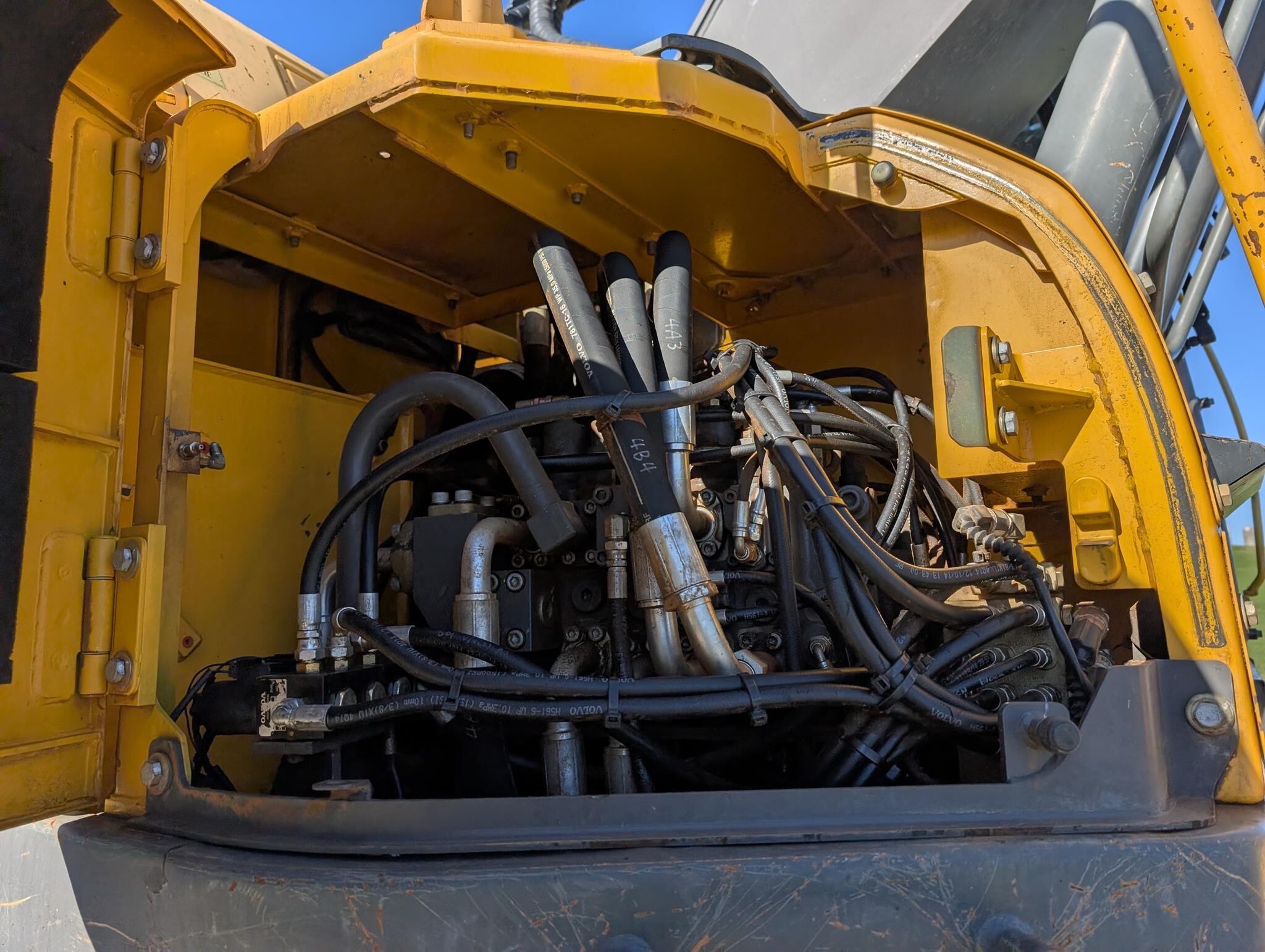 2015 Volvo ECR305CL Excavator