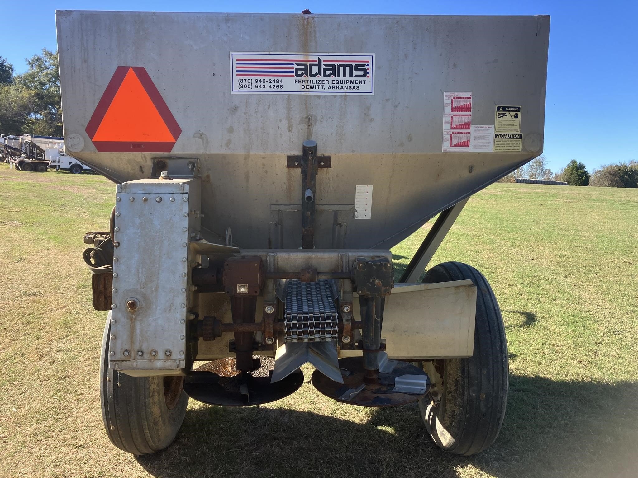 Adams Fertilizer Equipment 5T Pull-Type Fertilizer Spreader - $3,500 ...
