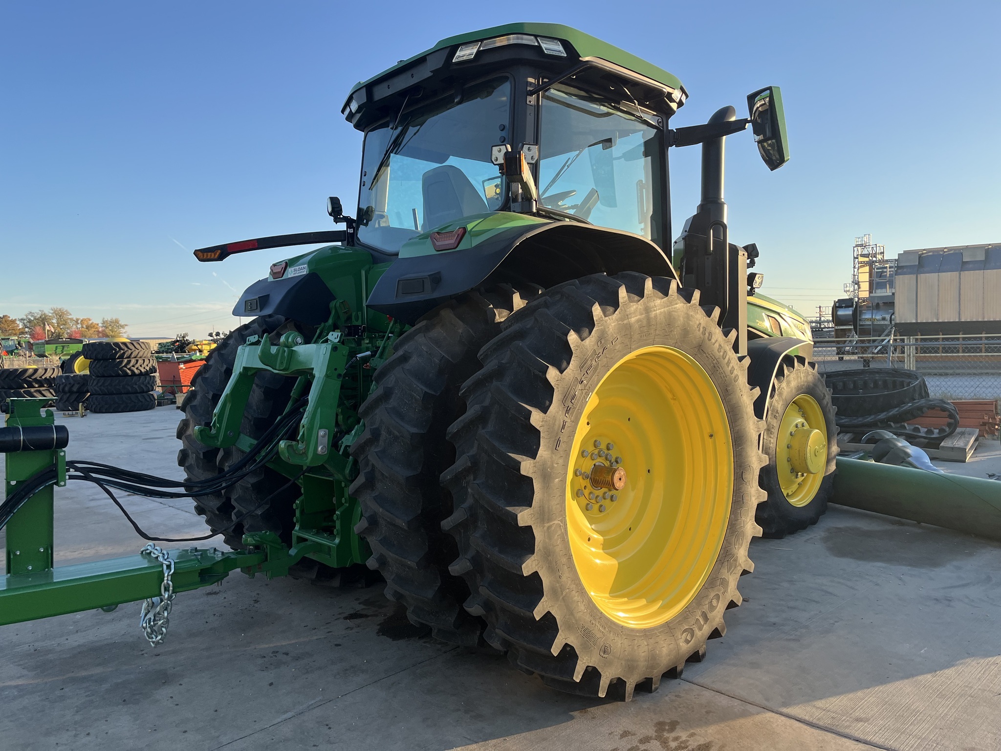 2023 John Deere 8R 250 Tractor