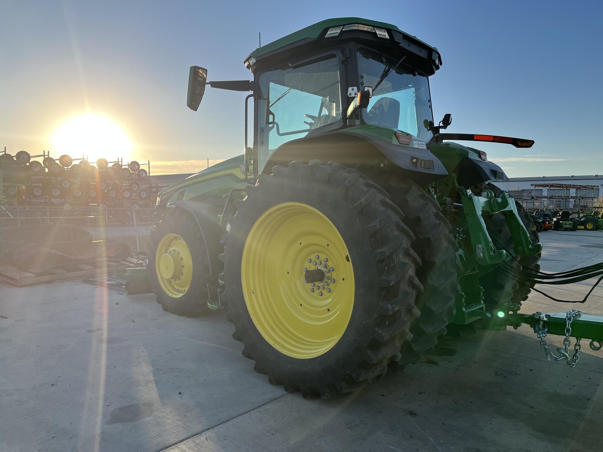 2023 John Deere 8R 250 Tractor