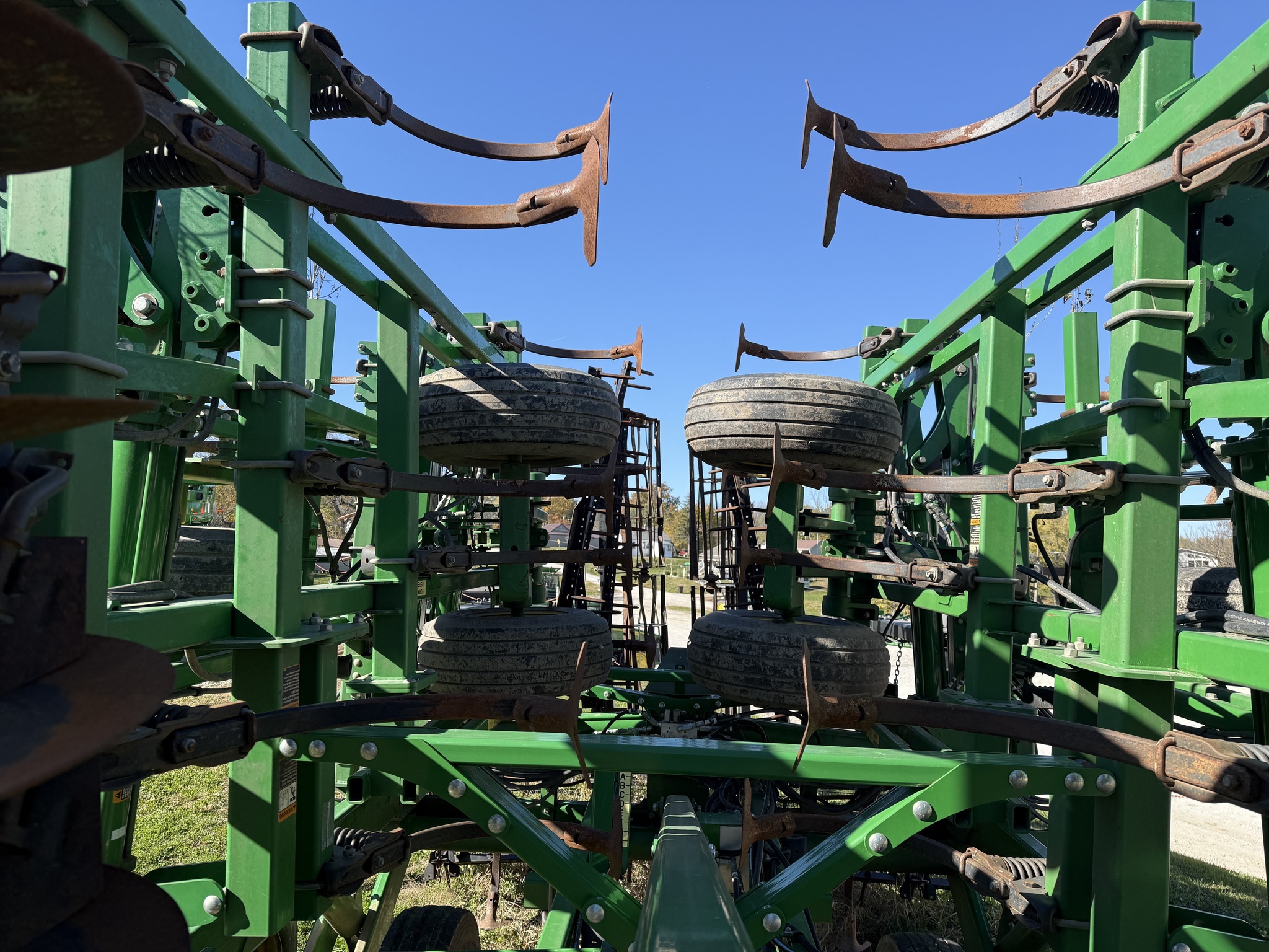 2018 John Deere 2330 Soil Finisher