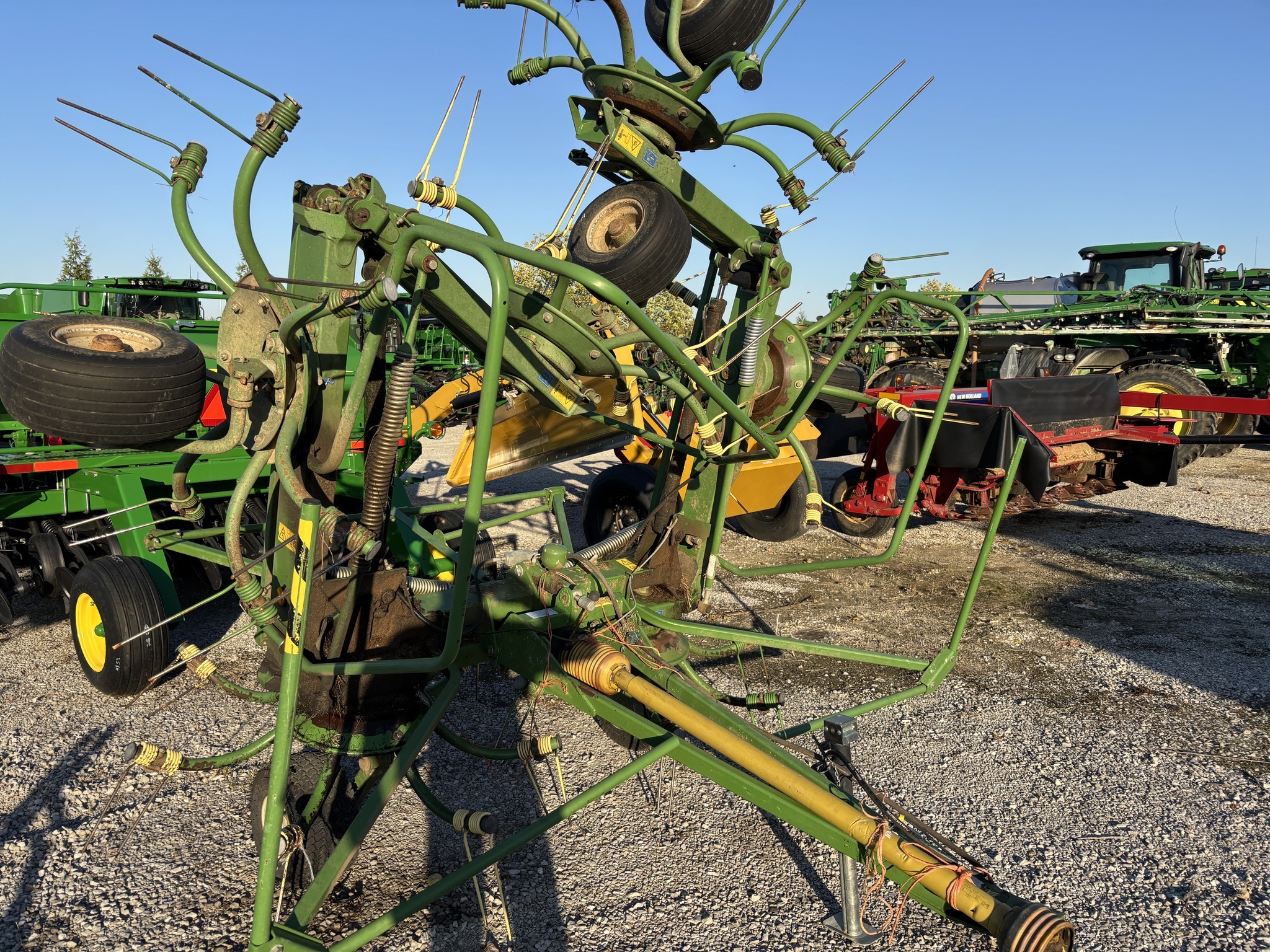  Krone KW7.82/6x7T Tedder