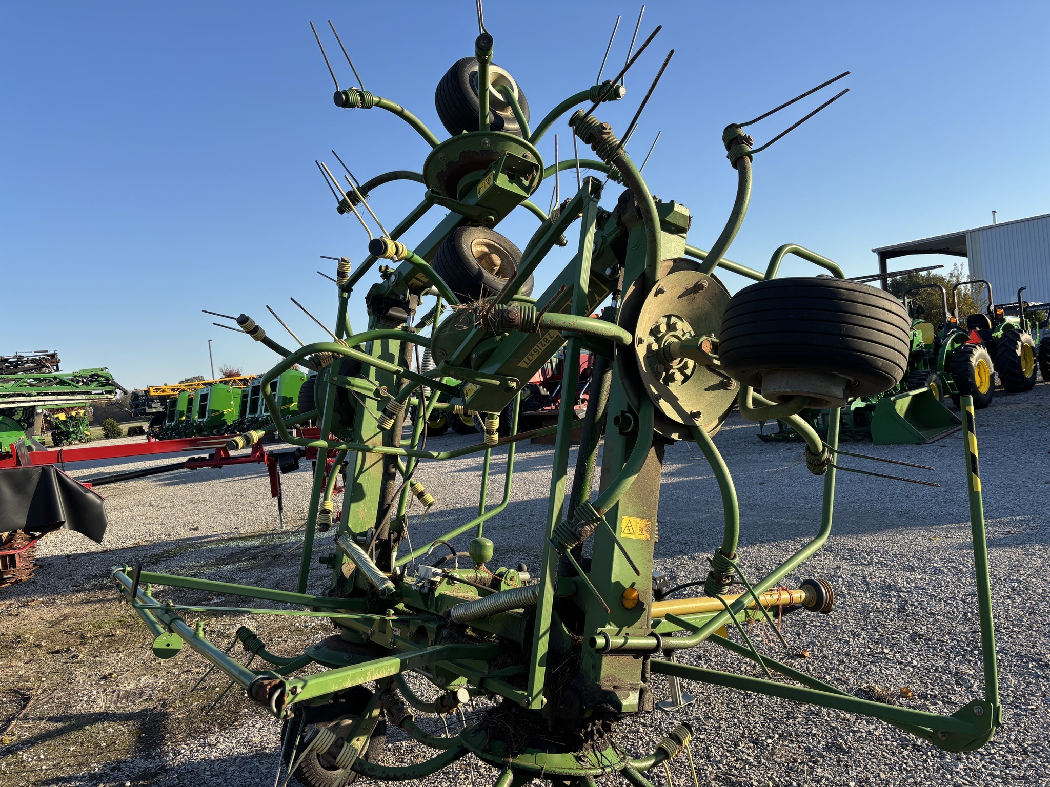  Krone KW7.82/6x7T Tedder