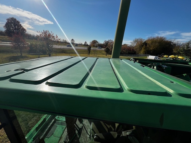 1998 John Deere 9510 Combine