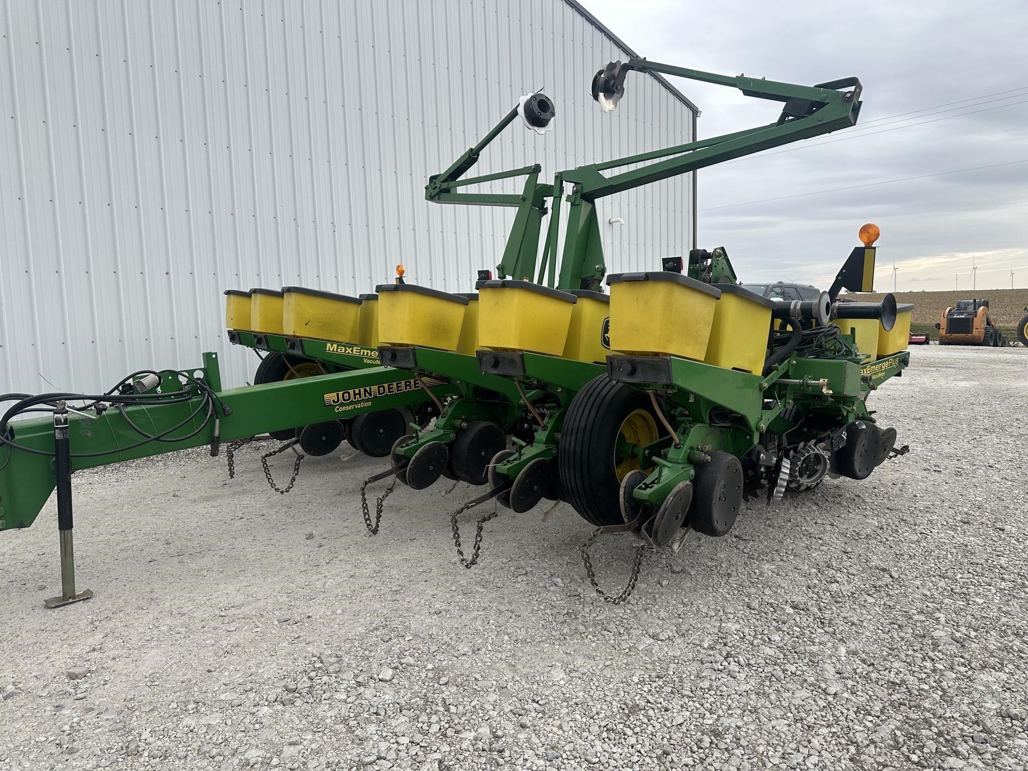2001 John Deere 1760 Planter