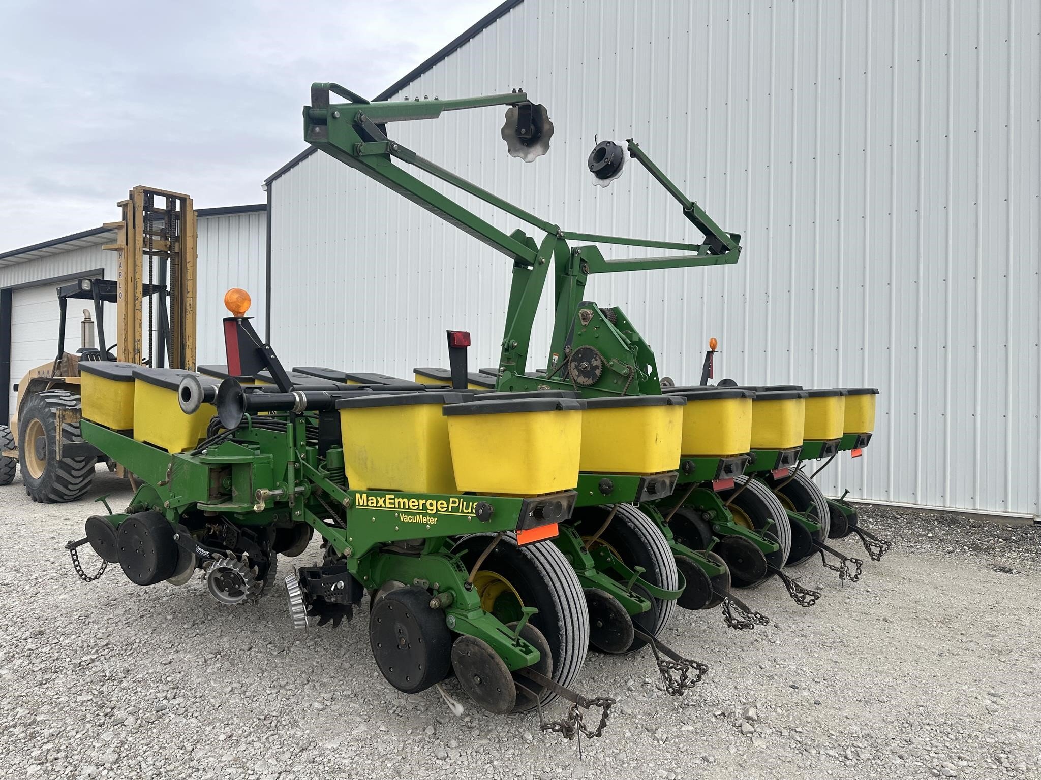 2001 John Deere 1760 Planter