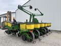 2001 John Deere 1760 Planter