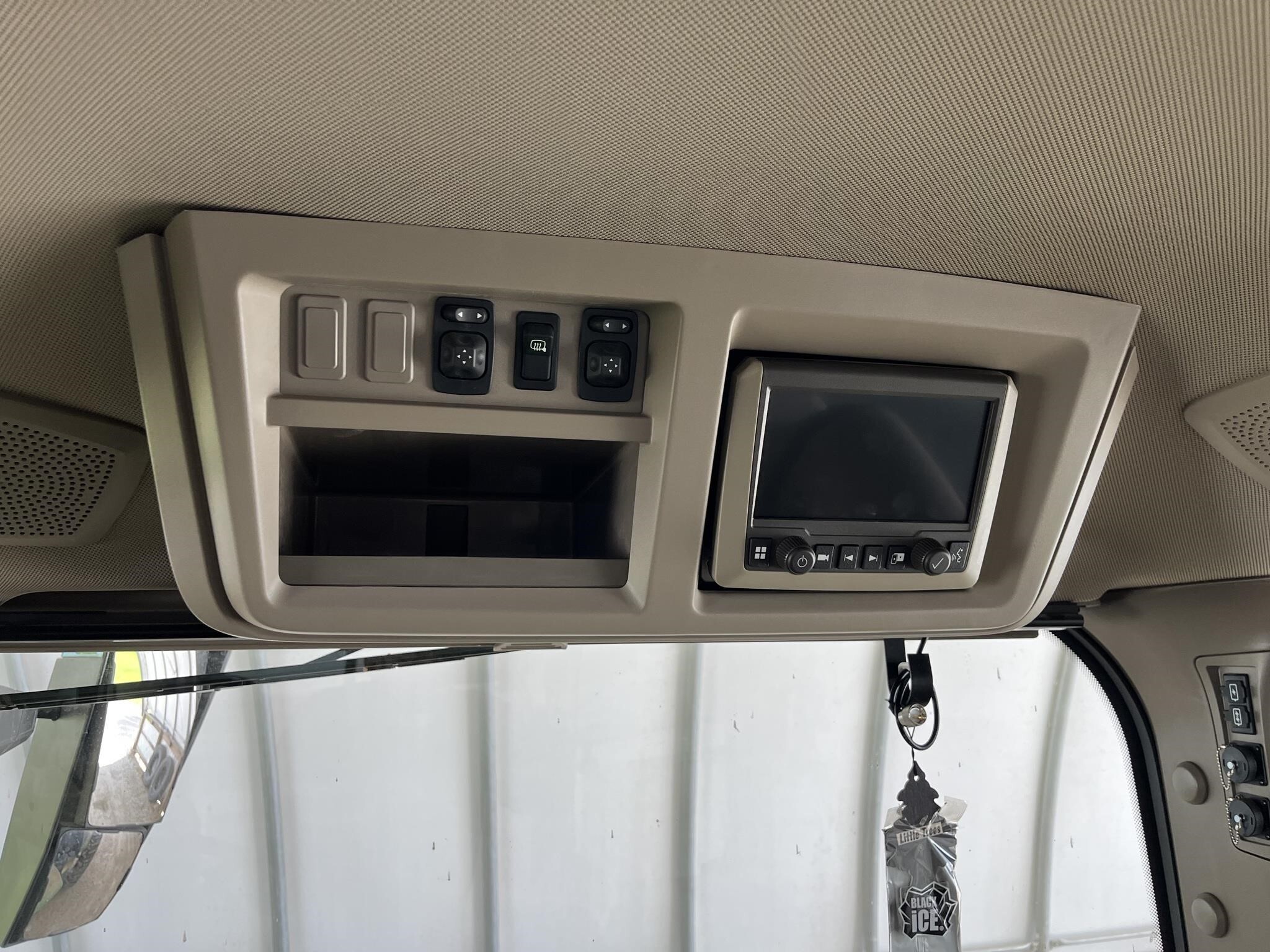 2024 John Deere 9R 440 Tractor