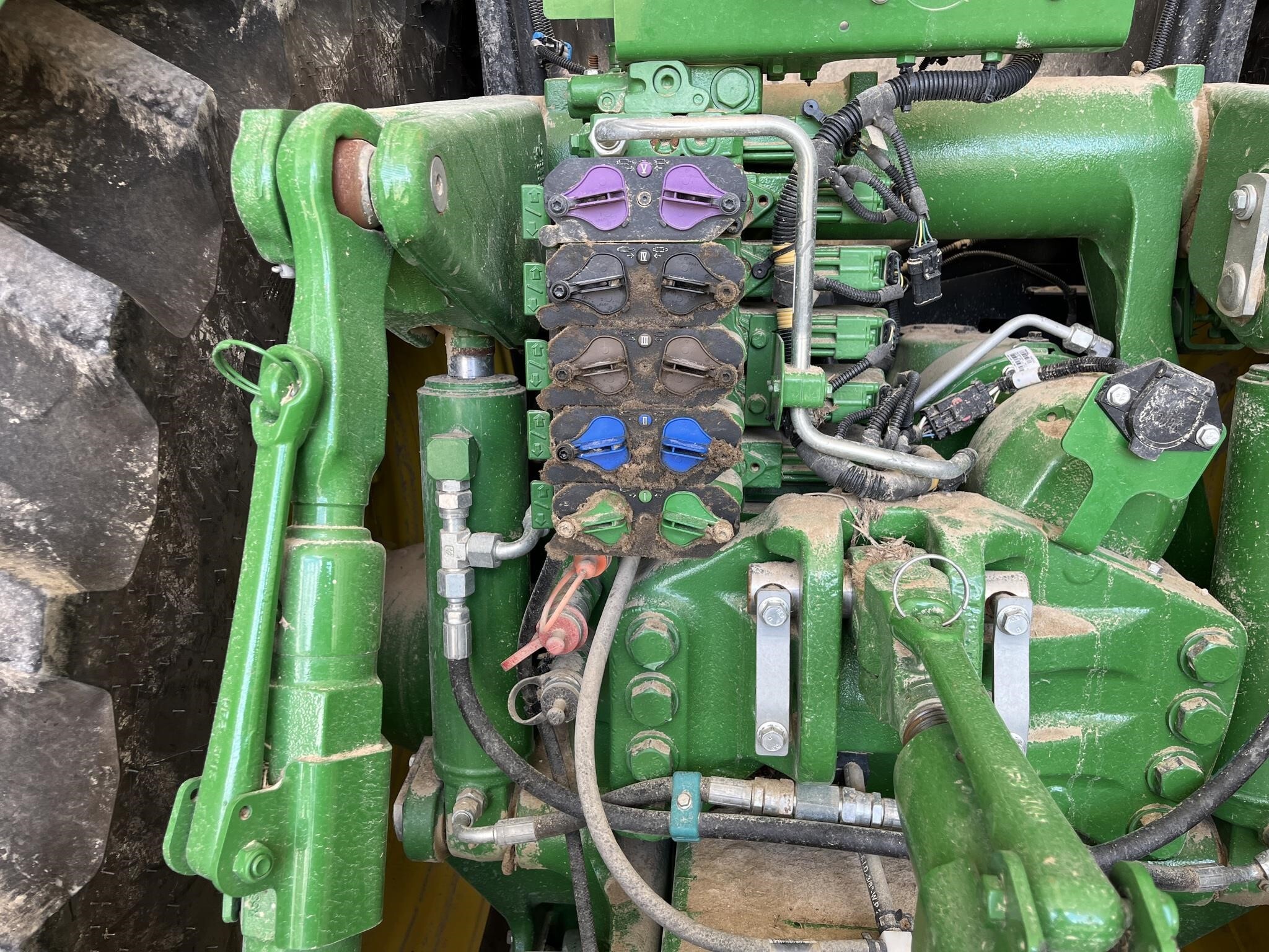 2024 John Deere 9R 440 Tractor