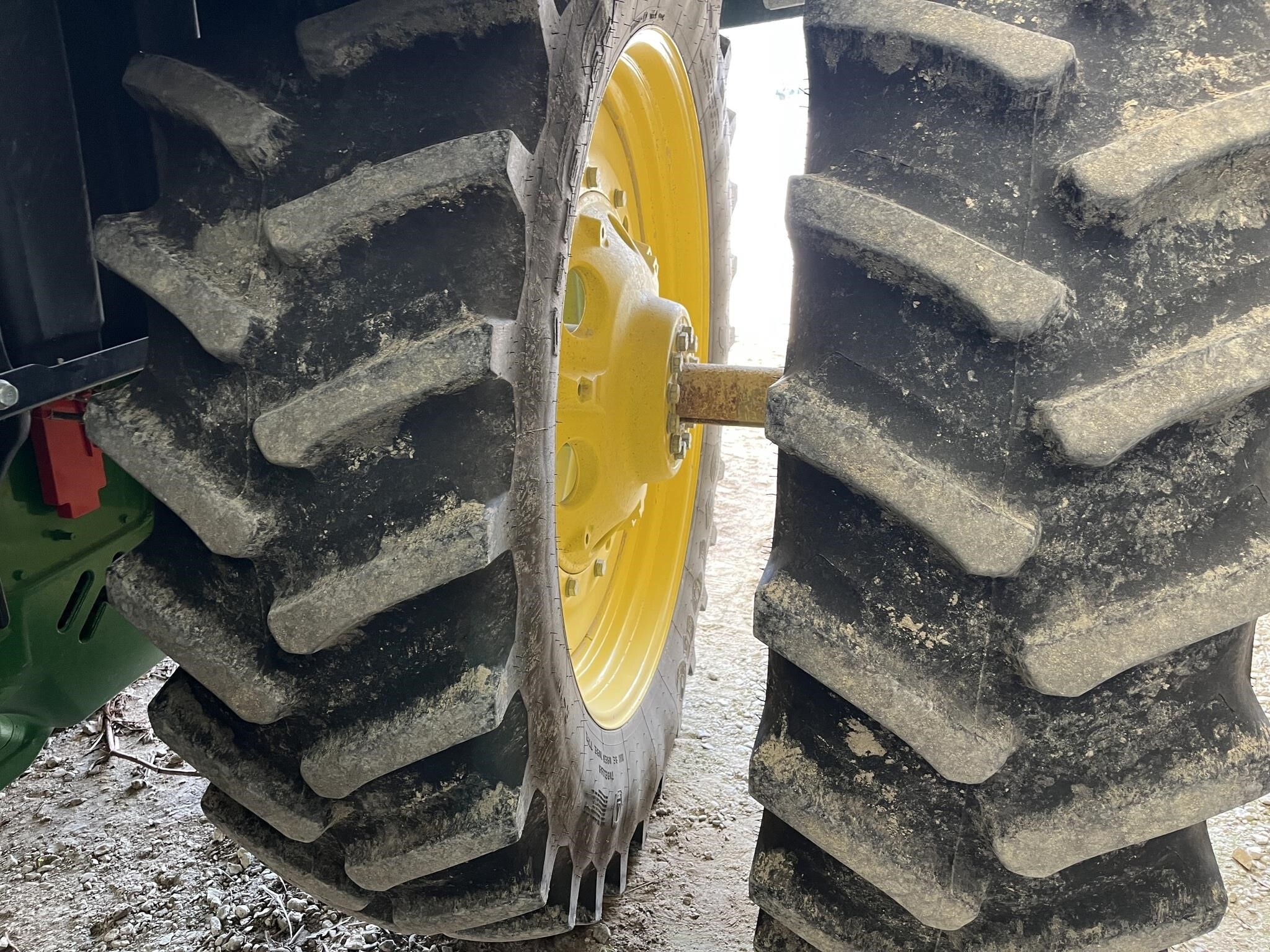 2024 John Deere 9R 440 Tractor