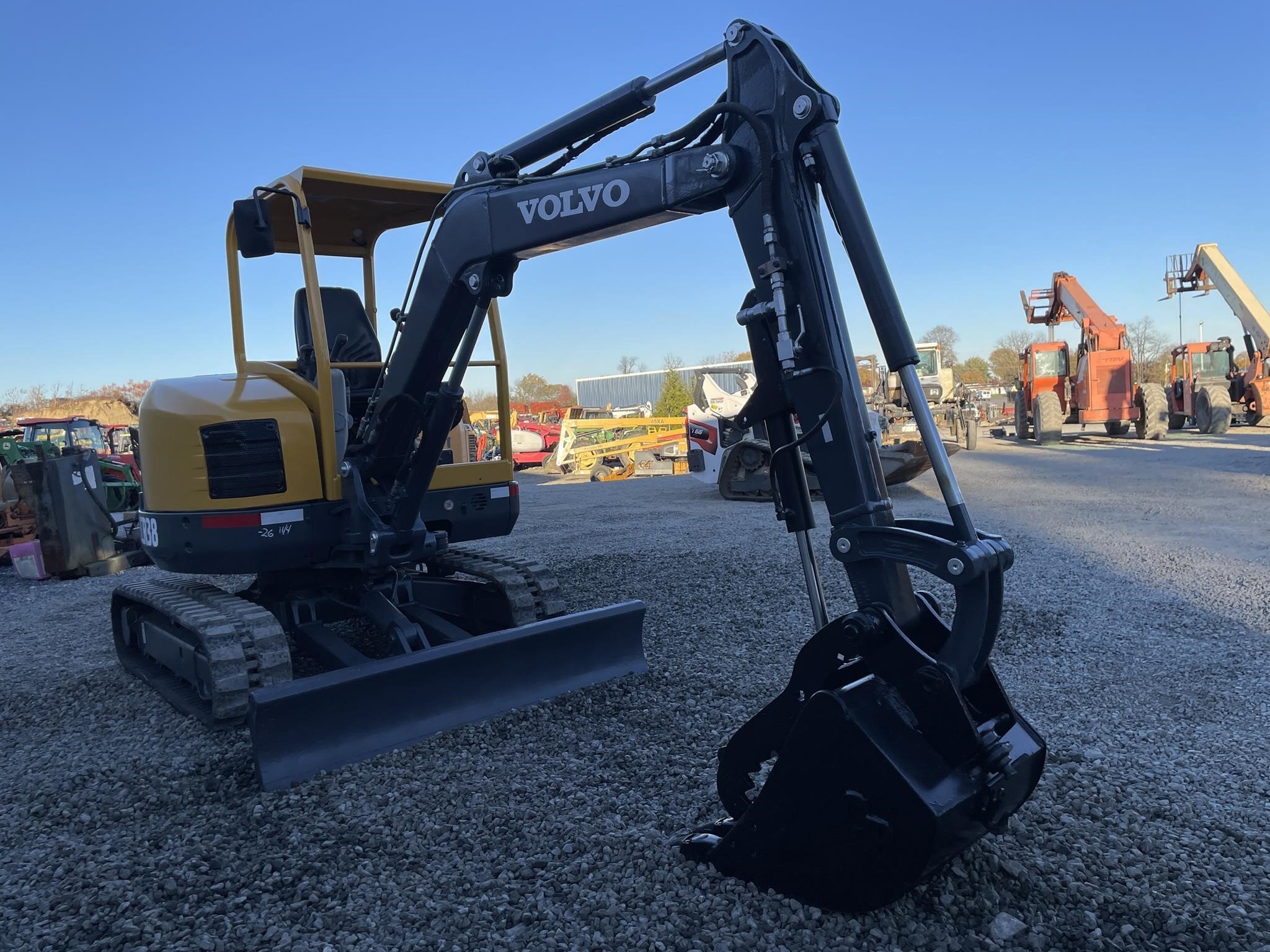 Volvo ECR38 Excavator