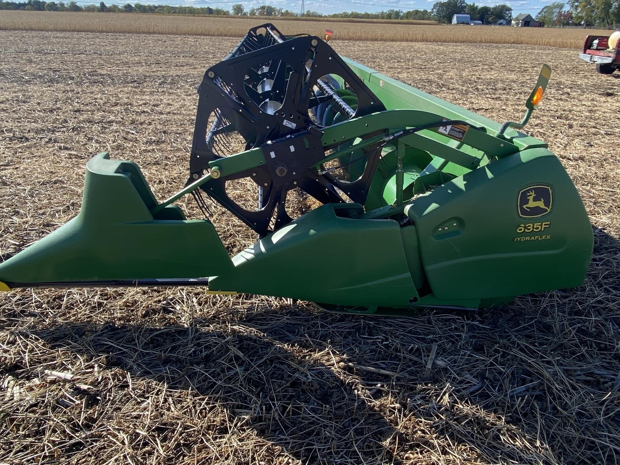 2006 John Deere 635F Platform