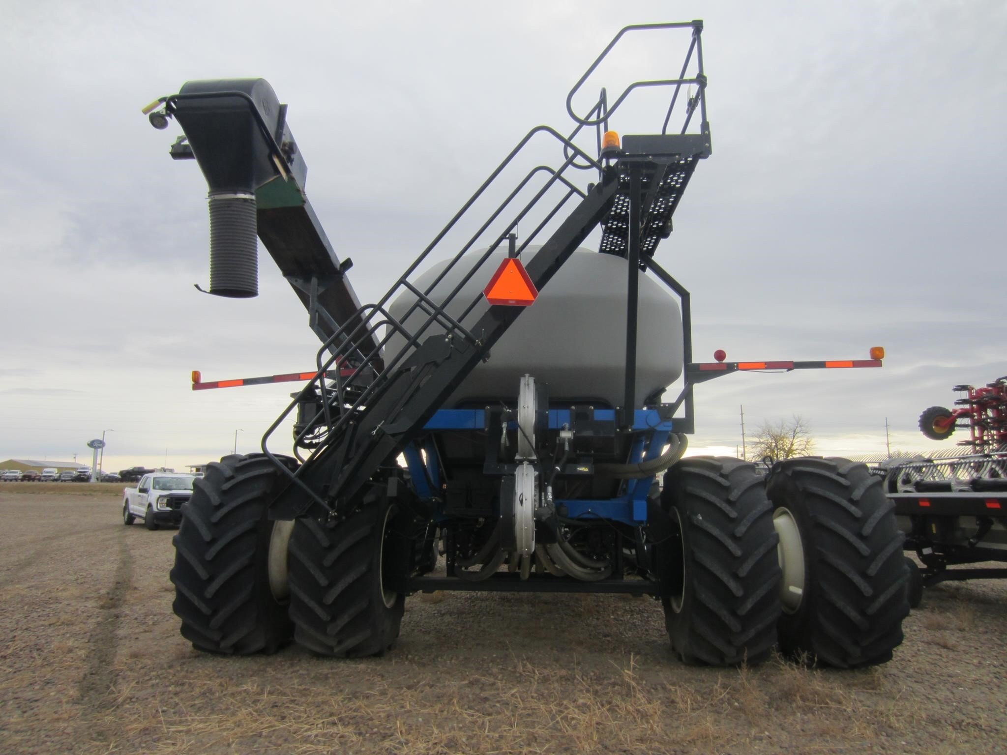 2018 New Holland P2060 Air Seeder
