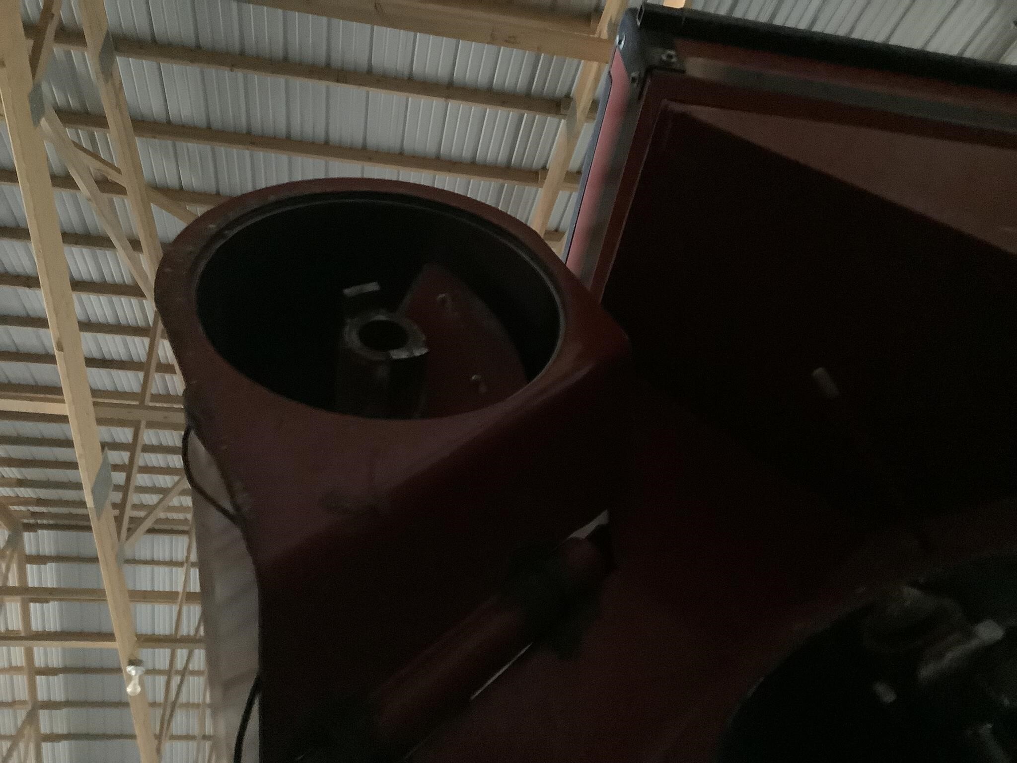 2003 J&M 875-18 Grain Cart