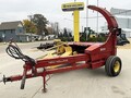  New Holland 900 Pull-Type Forage Harvester