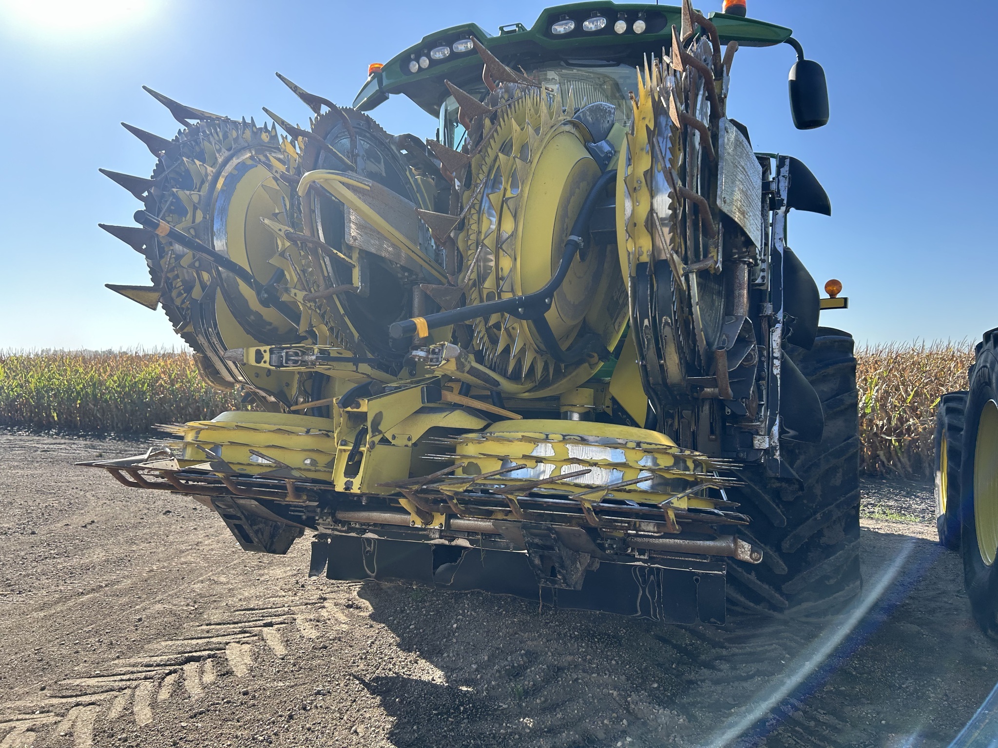 2022 John Deere 772 Corn Head