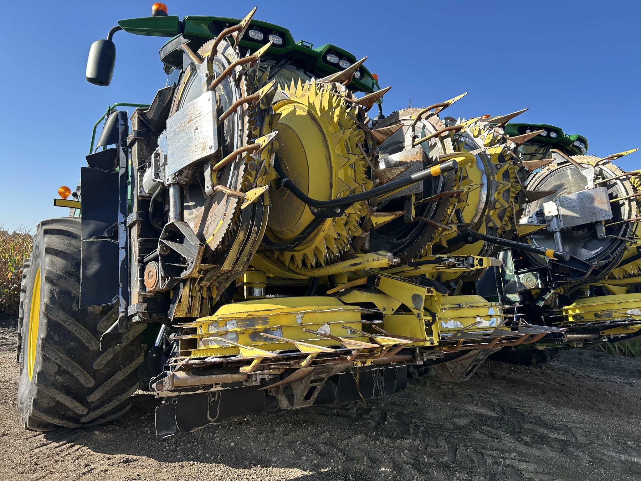 2022 John Deere 772 Corn Head