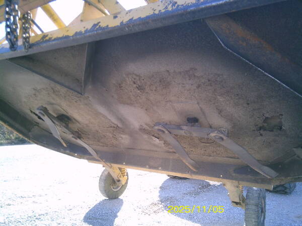 1990 Woods 121 Rotary Cutter