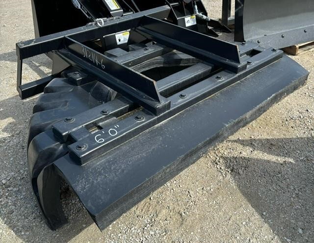 2024 FFL MS6 Loader and Skid Steer Attachment