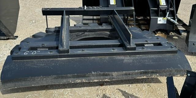2024 FFL MS6 Loader and Skid Steer Attachment
