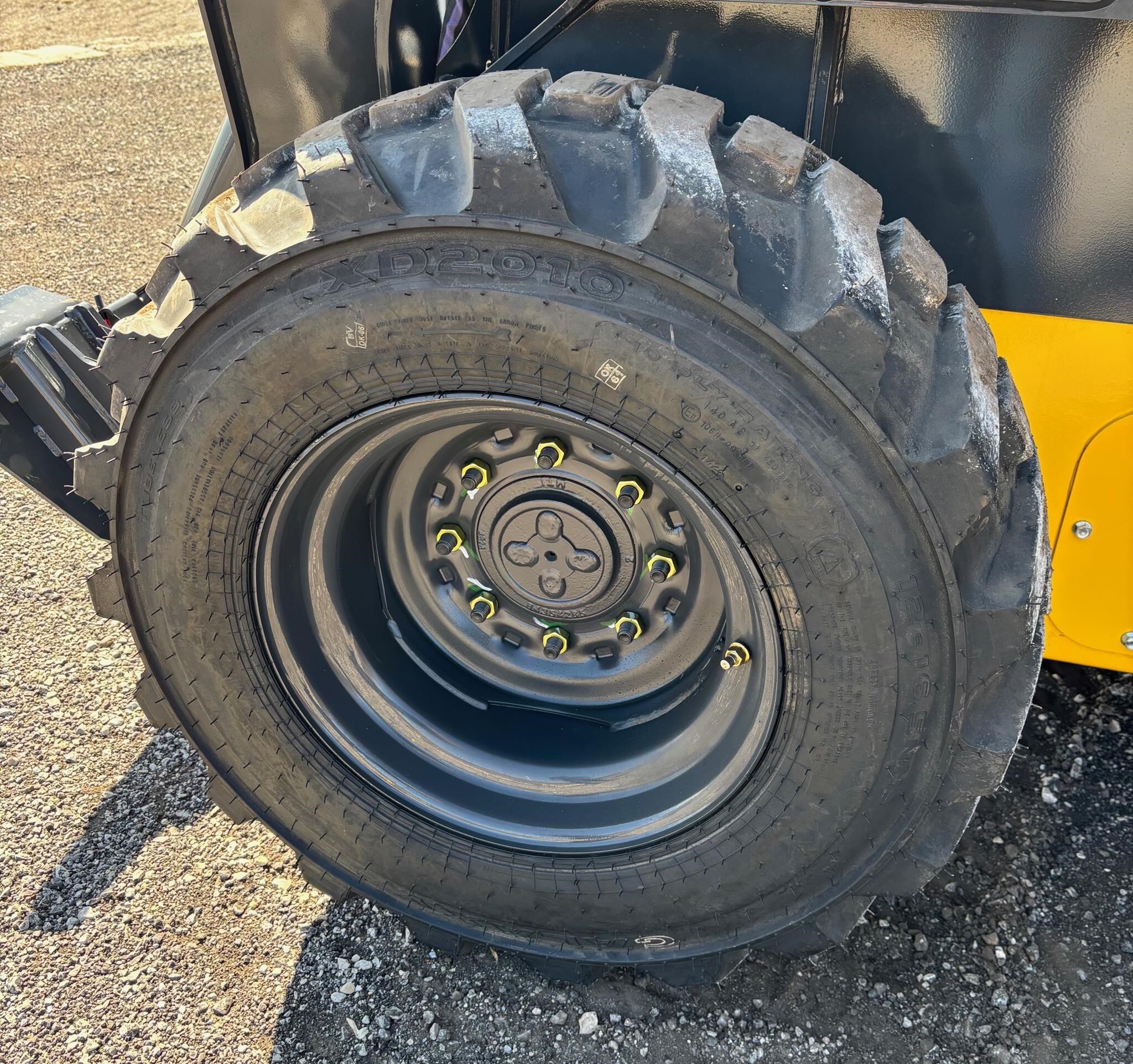 2025 New Holland L320 Skid Steer