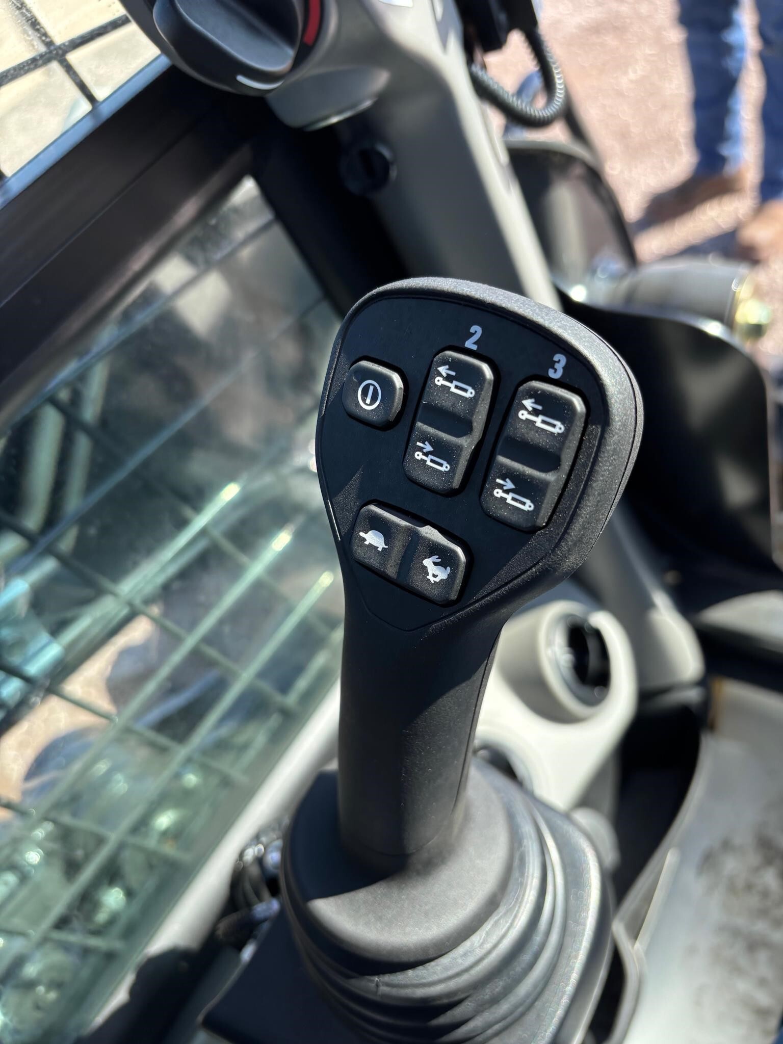 2025 New Holland L320 Skid Steer