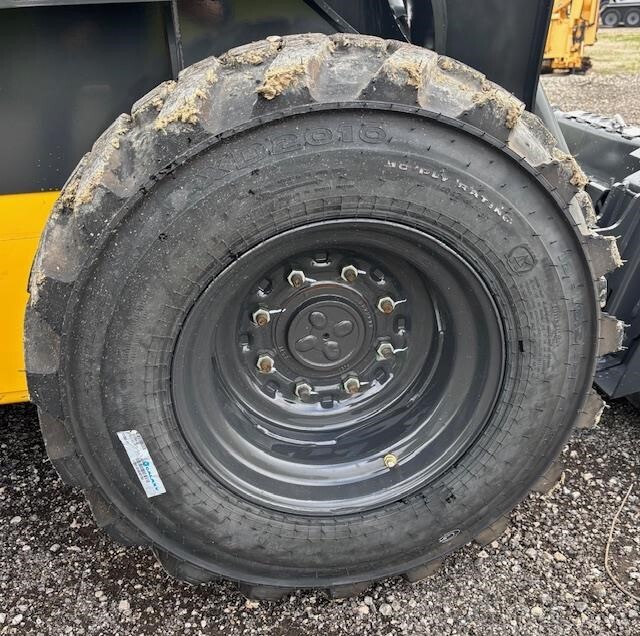 2024 New Holland L320 Skid Steer