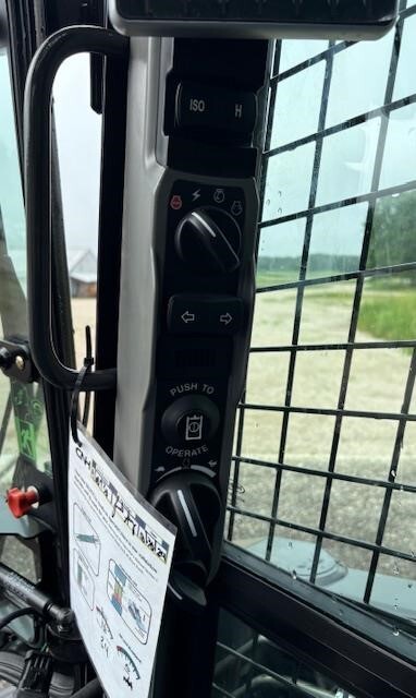 2024 New Holland L320 Skid Steer