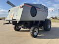 1989 Gleaner R50 Combine