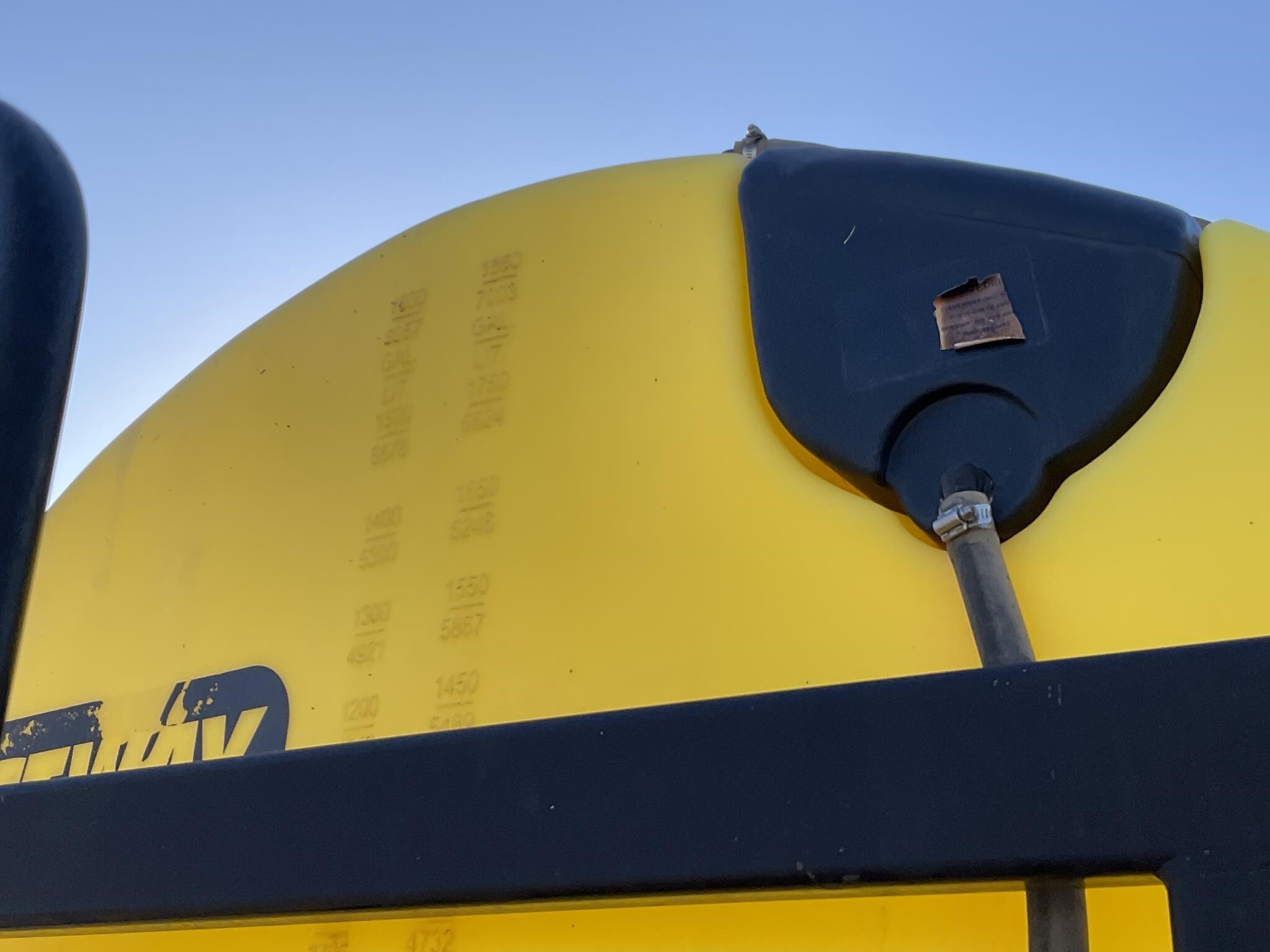 2014 Bestway Field Pro IV 1600 Pull-Type Sprayer