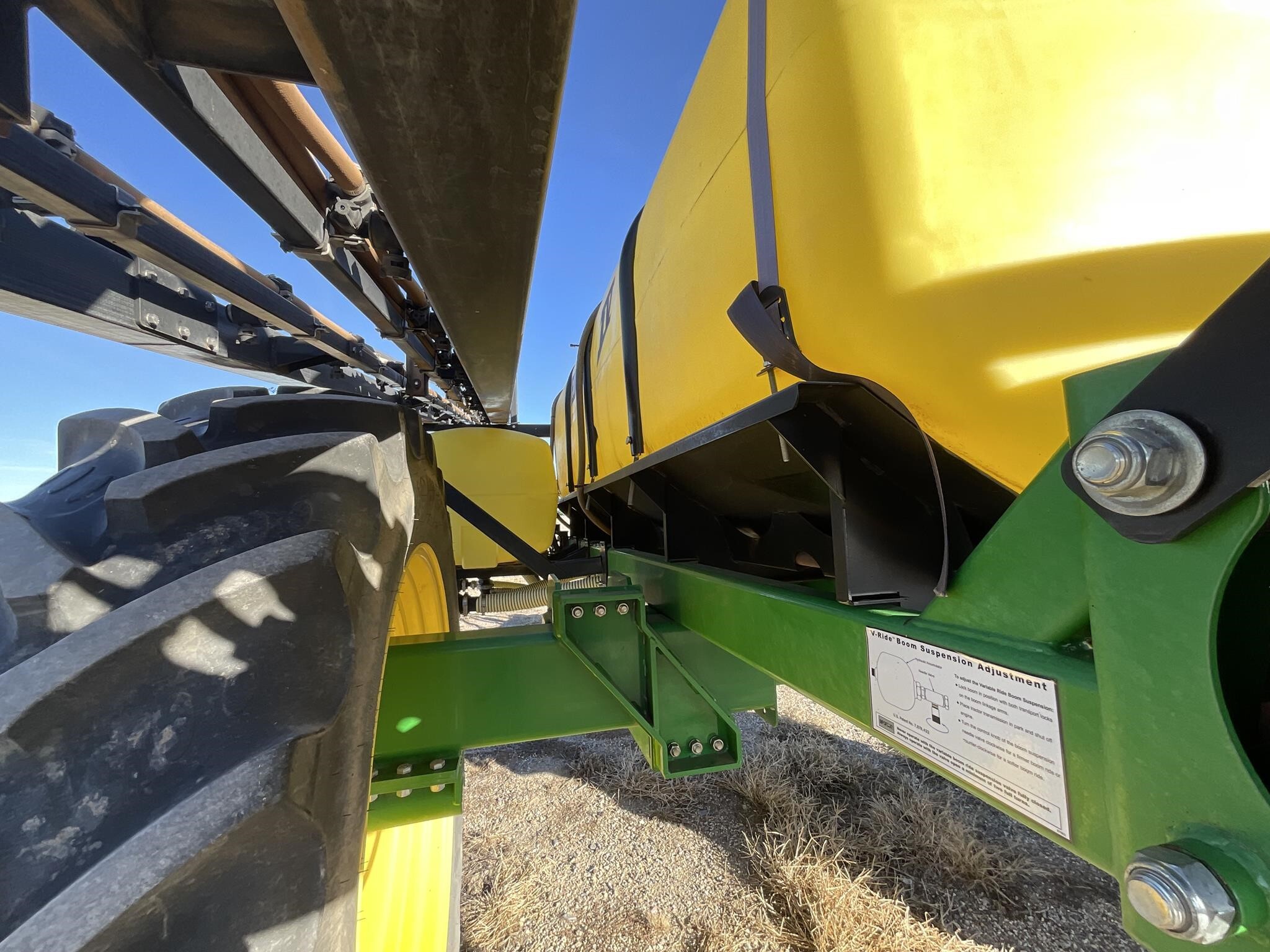 2014 Bestway Field Pro IV 1600 Pull-Type Sprayer