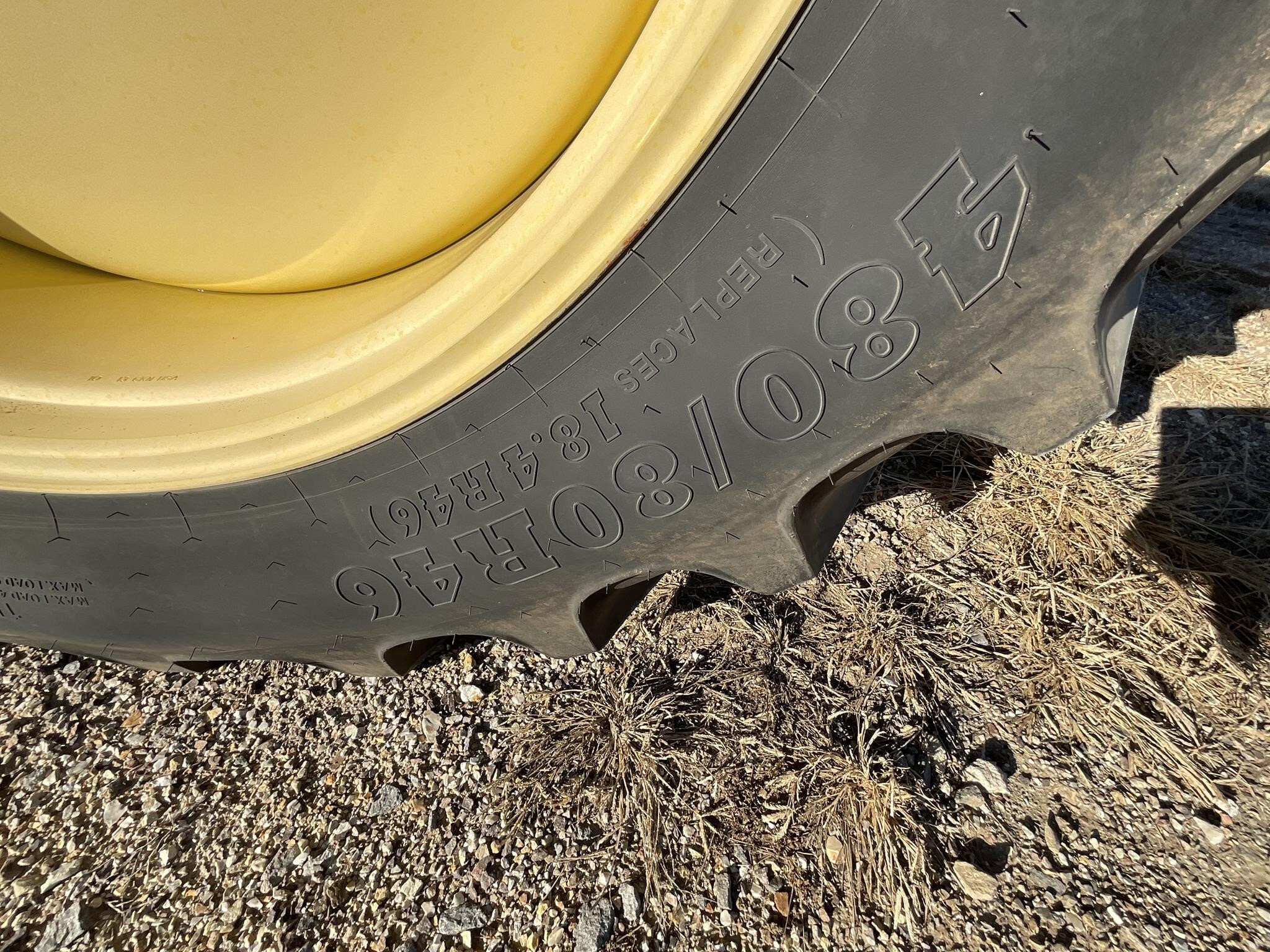 2014 Bestway Field Pro IV 1600 Pull-Type Sprayer