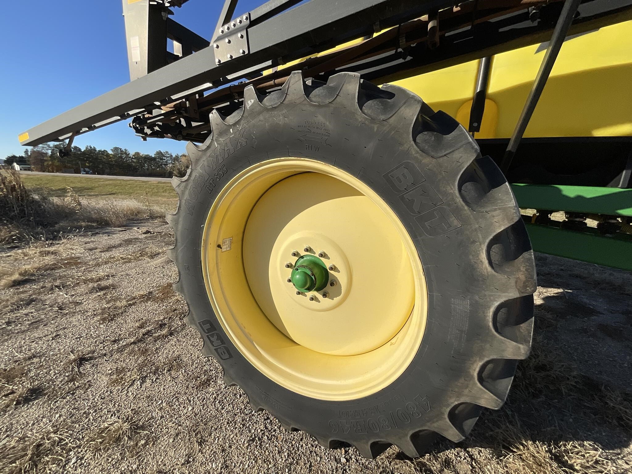 2014 Bestway Field Pro IV 1600 Pull-Type Sprayer