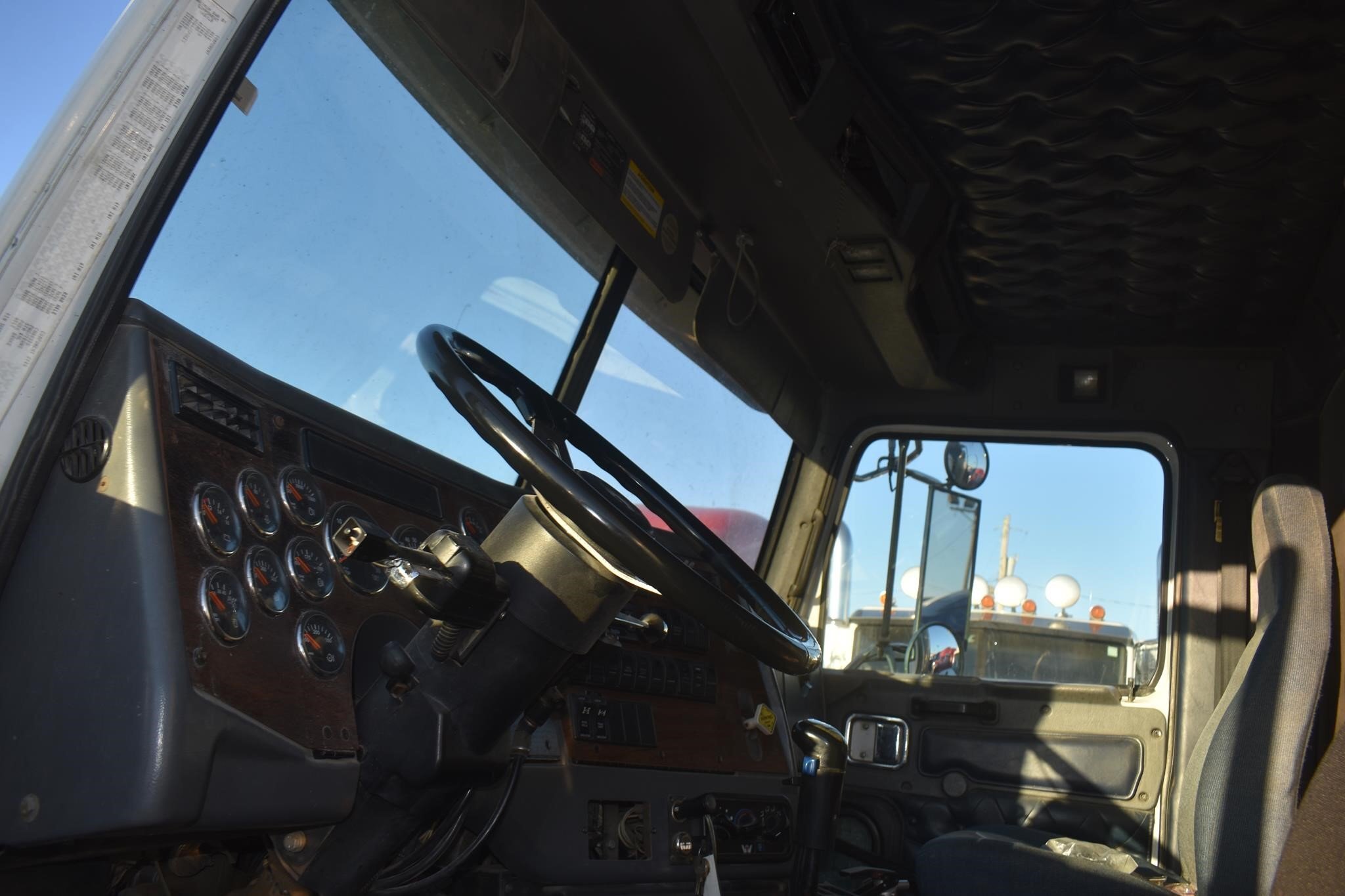 2007 Western Star 4900FA Semi Trucks/Trailer