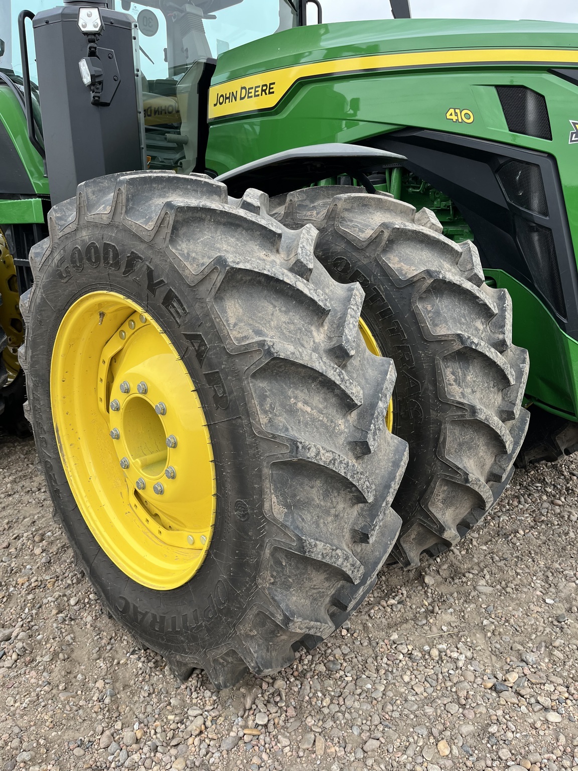 2025 John Deere 8R 410 Tractor