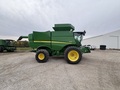 2015 John Deere S670 Combine