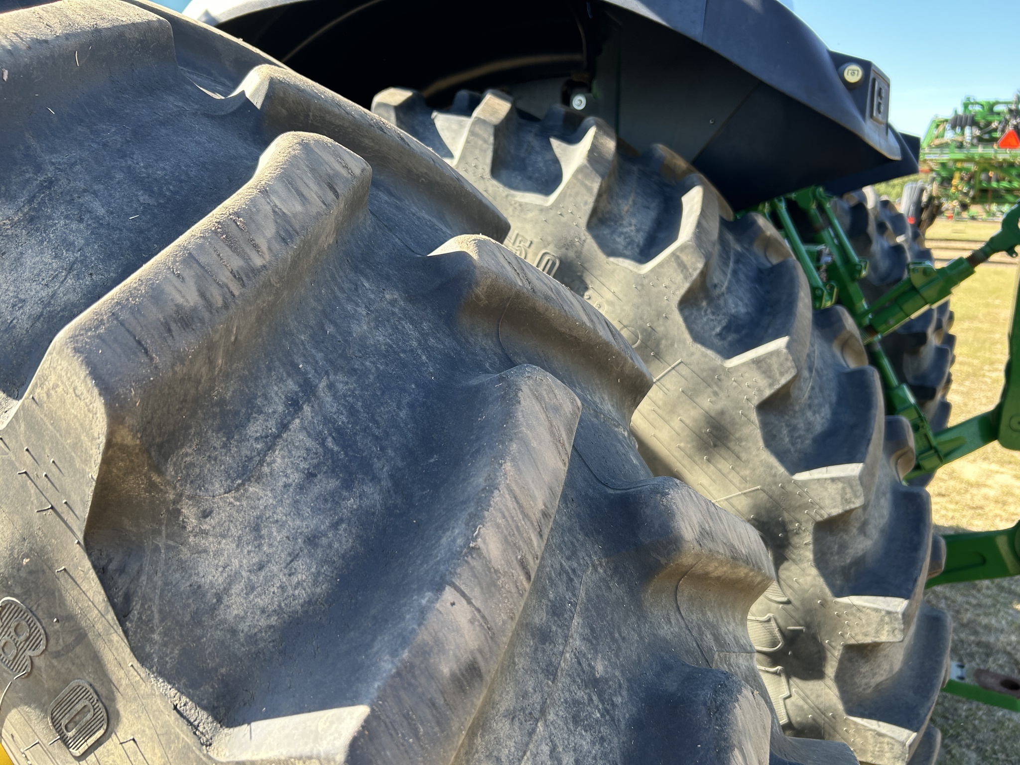 2023 John Deere 8R 310 Tractor