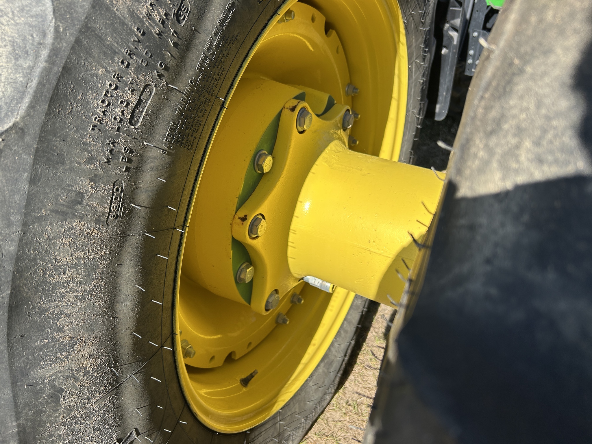 2023 John Deere 8R 310 Tractor