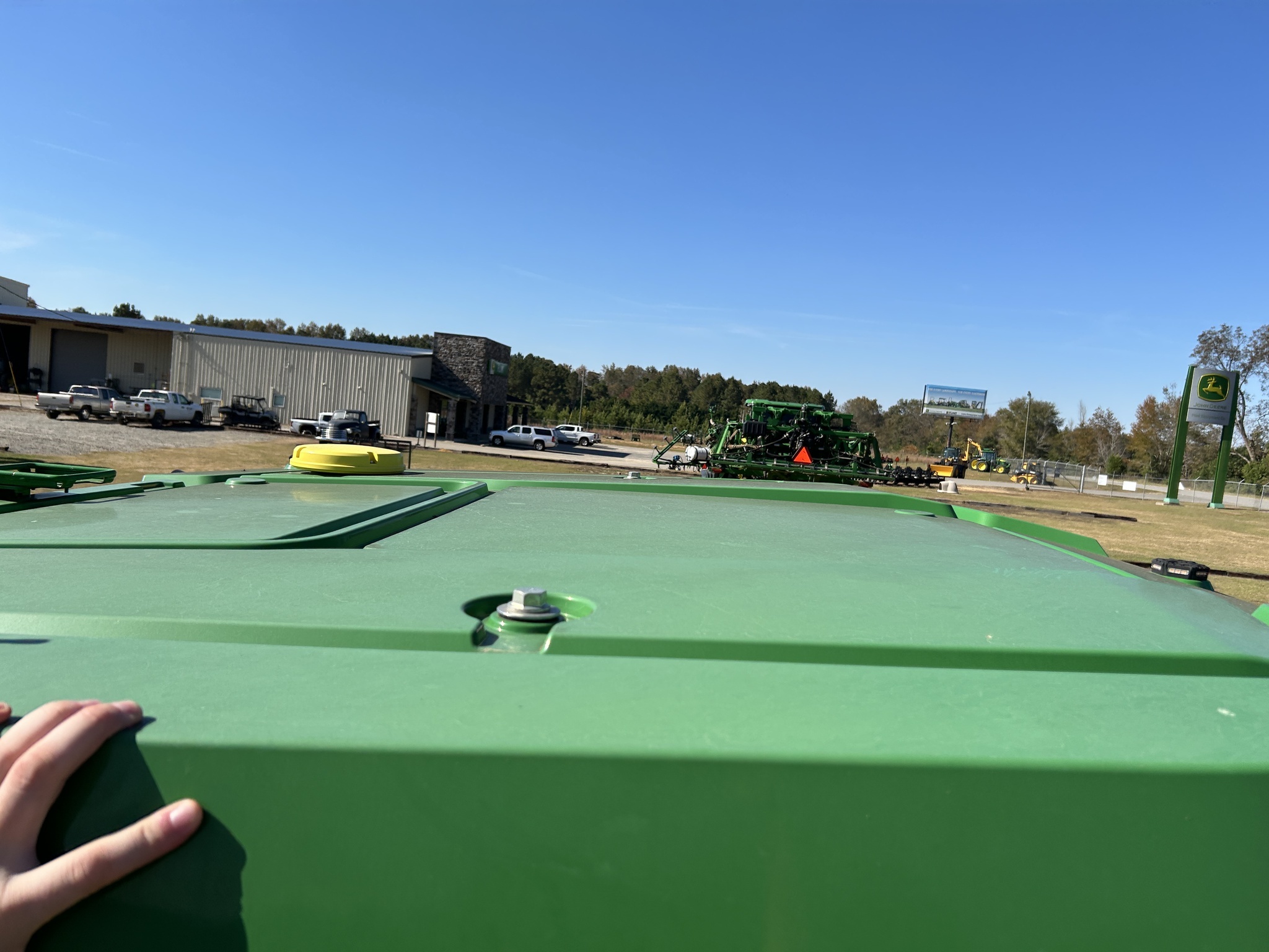 2023 John Deere 8R 310 Tractor