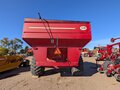2008 J&M 875-18 Grain Cart