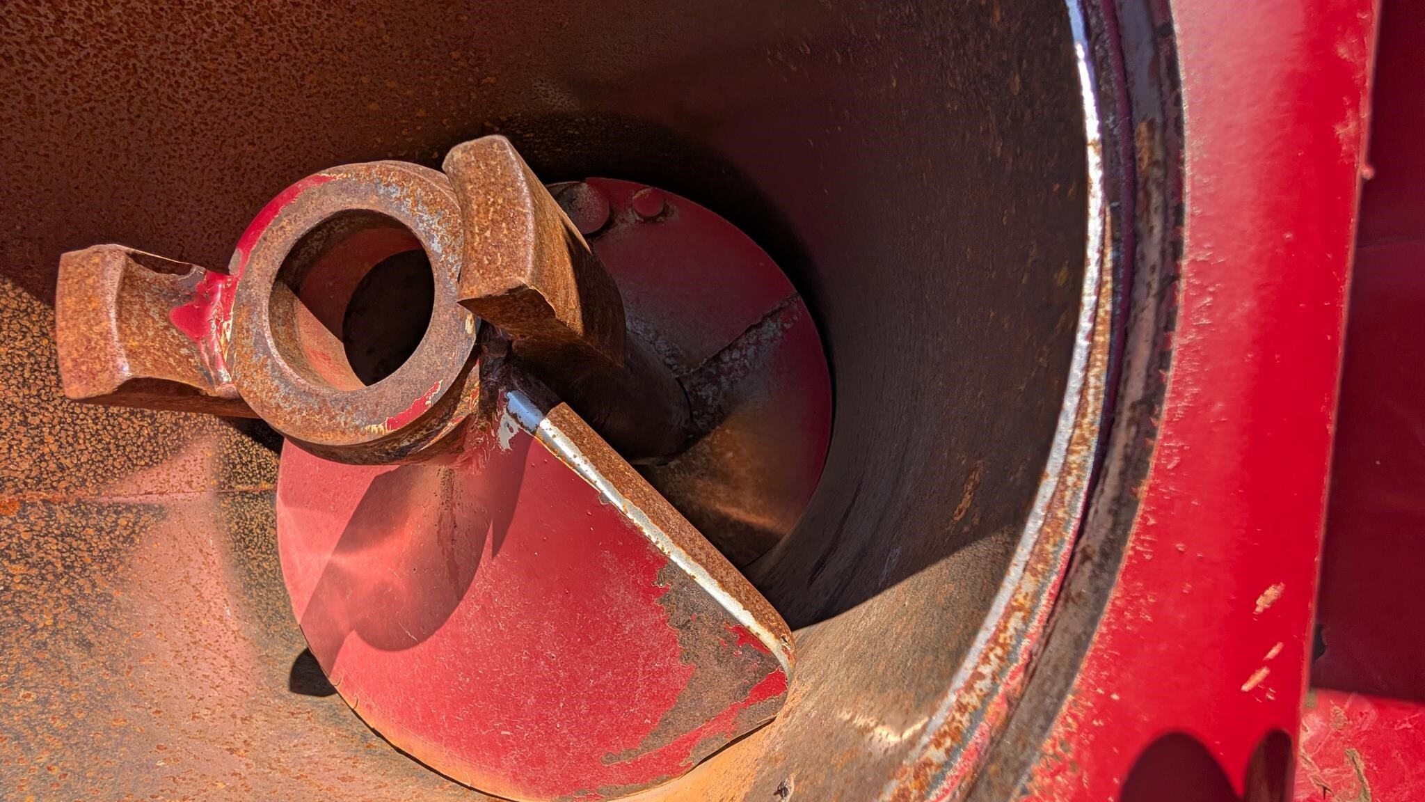 2008 J&M 875-18 Grain Cart