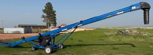 2024 Brandt 1547LP+ Augers and Conveyor